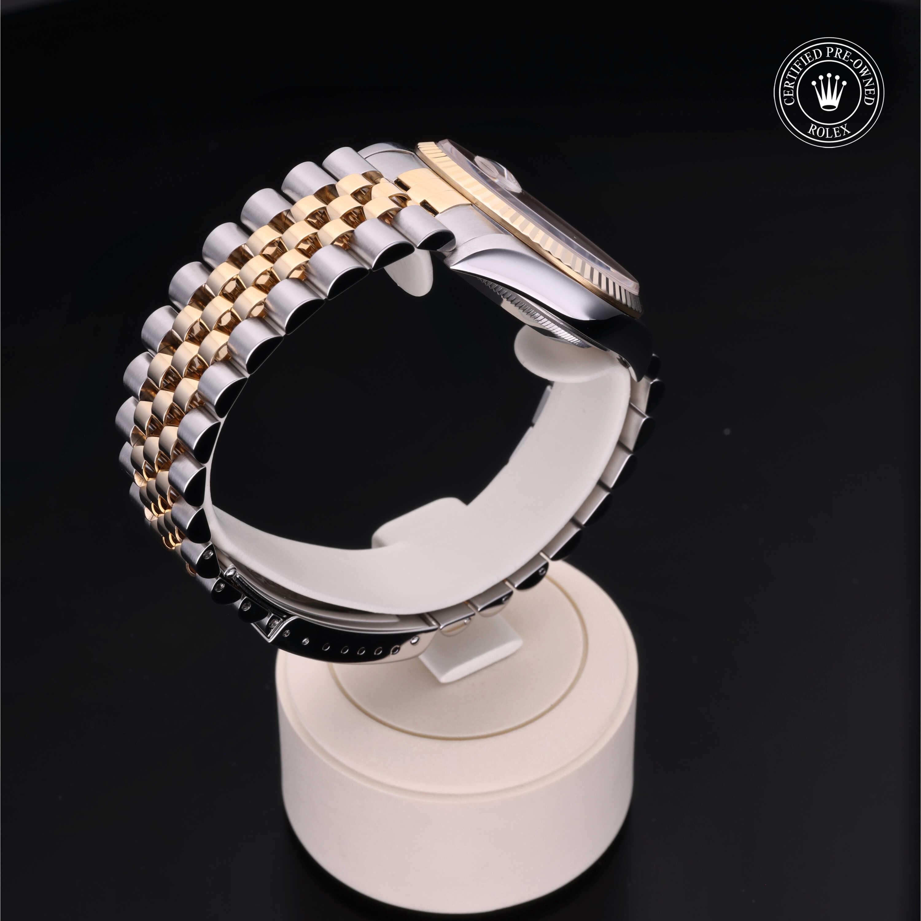 Rolex Certified Pre-Owned Datejust 36mm 16233 P331383 - 360° view