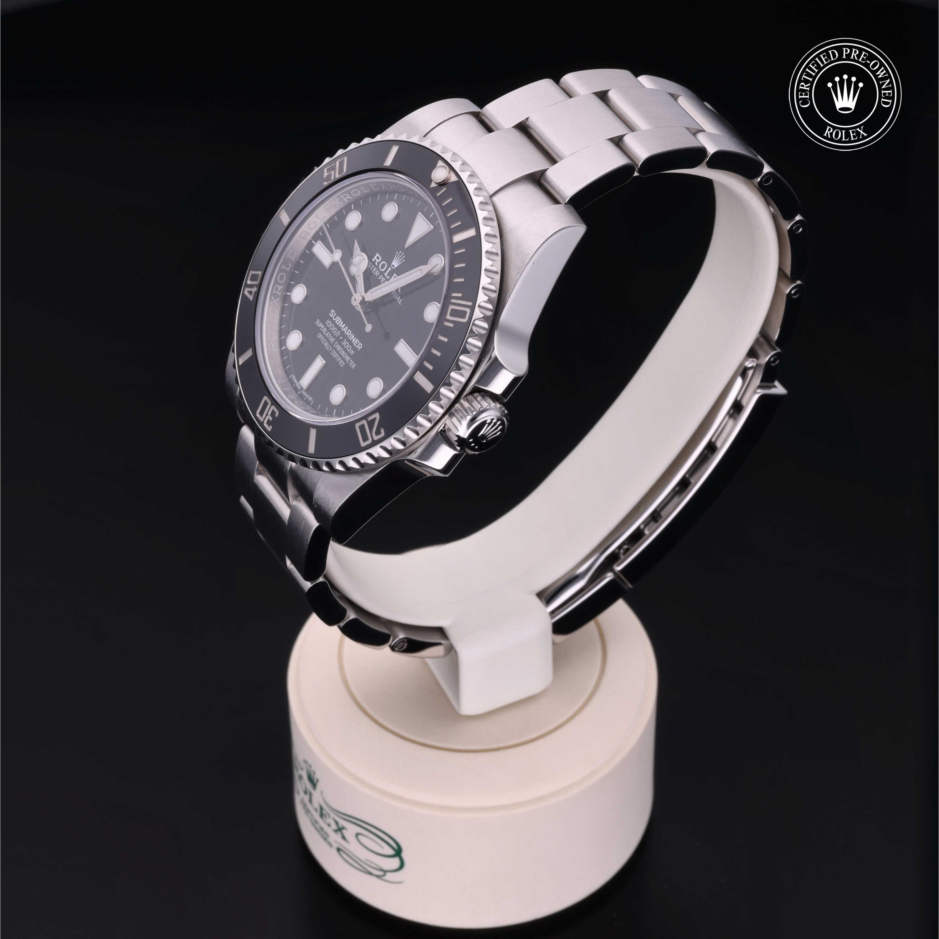 Rolex Certified Pre-Owned Submariner 40mm 114060 400R17G3 - 360° view