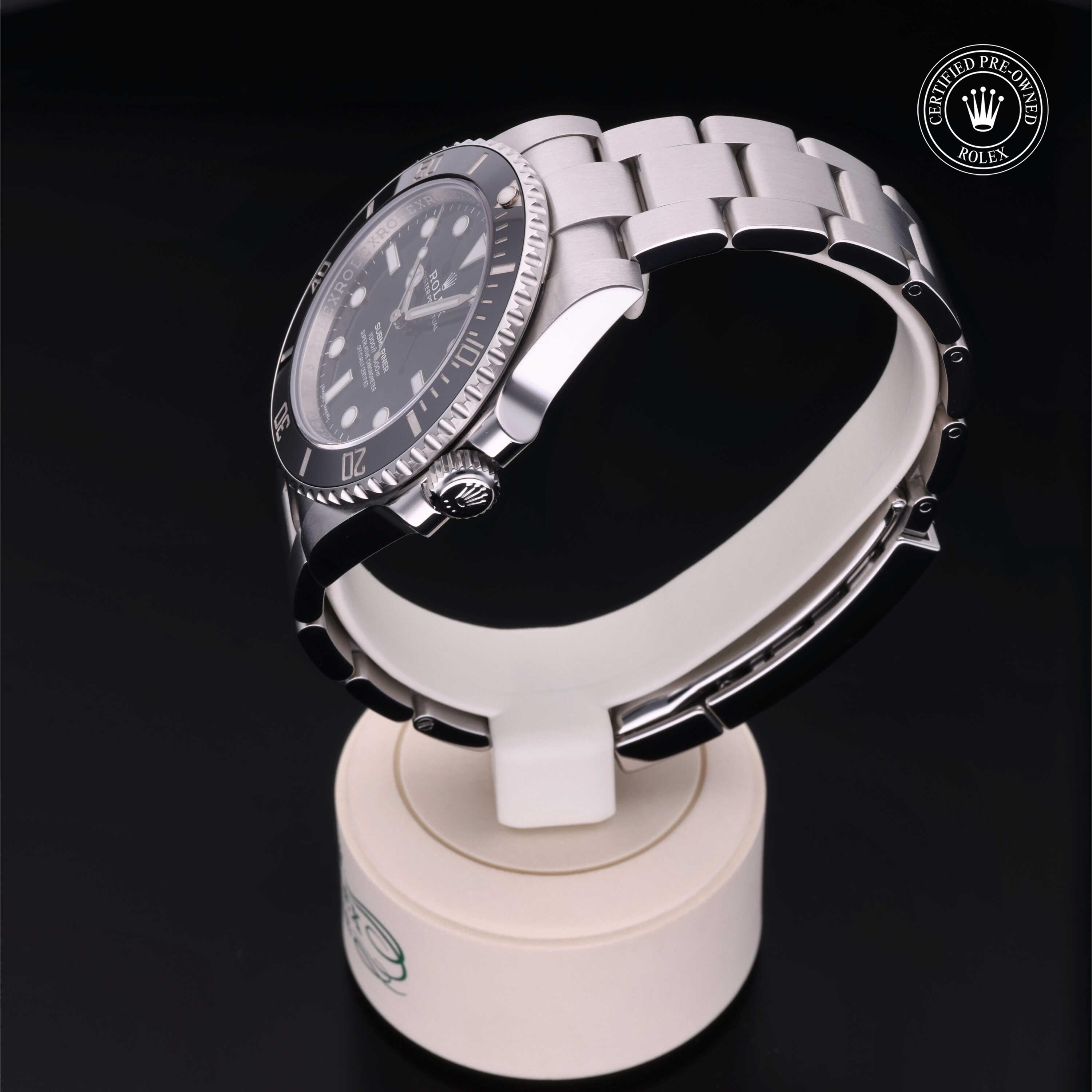 Rolex Certified Pre-Owned Submariner 40mm 114060 400R17G3 - 360° view
