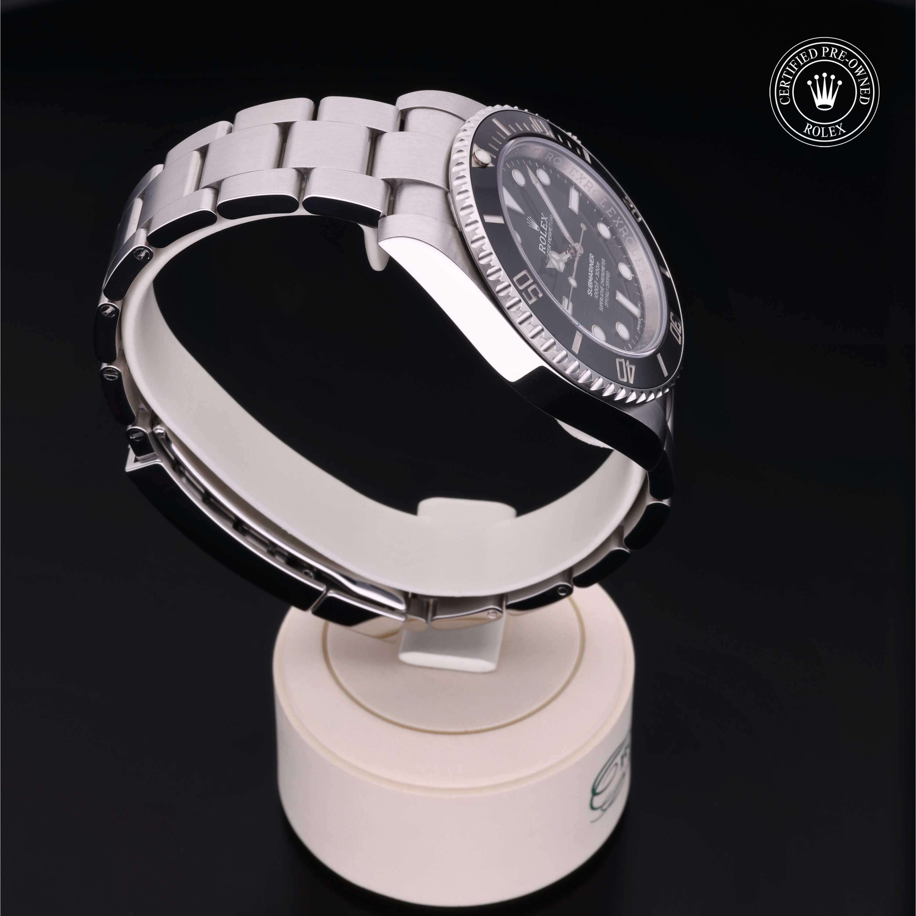 Rolex Certified Pre-Owned Submariner 40mm 114060 400R17G3 - 360° view