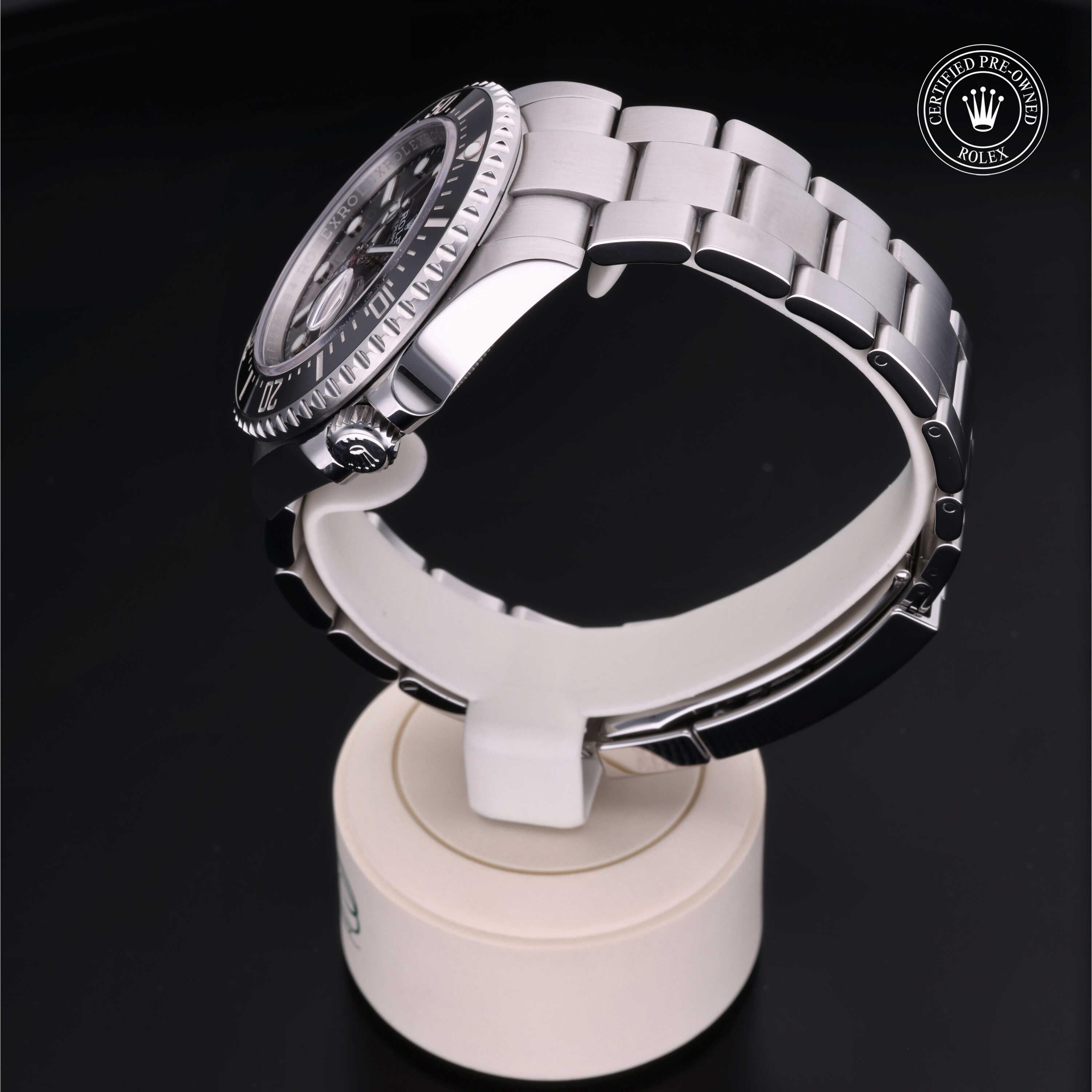 Rolex Certified Pre-Owned Sea-Dweller 43mm 126600 F1079094 - 360° view