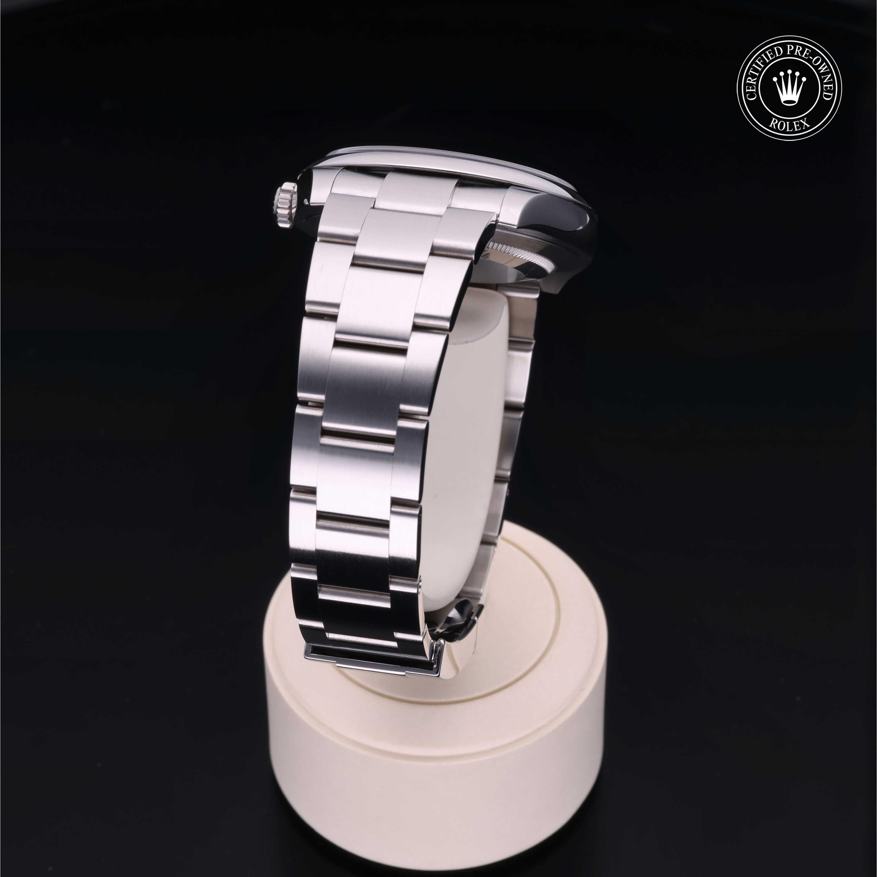 Rolex Certified Pre-Owned Oyster Perpetual 41mm M124300 7064M0D8 - 360° view