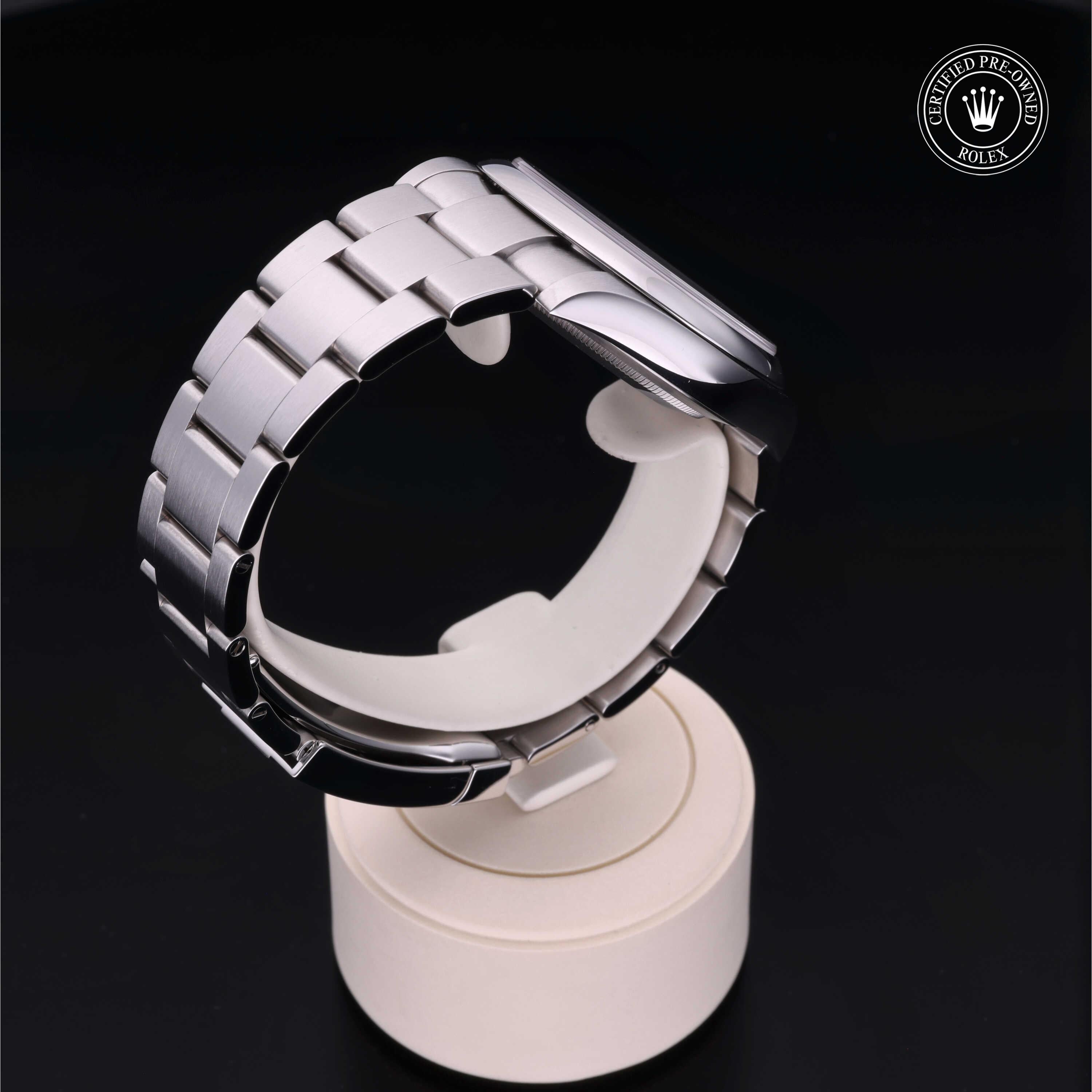 Rolex Certified Pre-Owned Oyster Perpetual 41mm M124300 7064M0D8 - 360° view