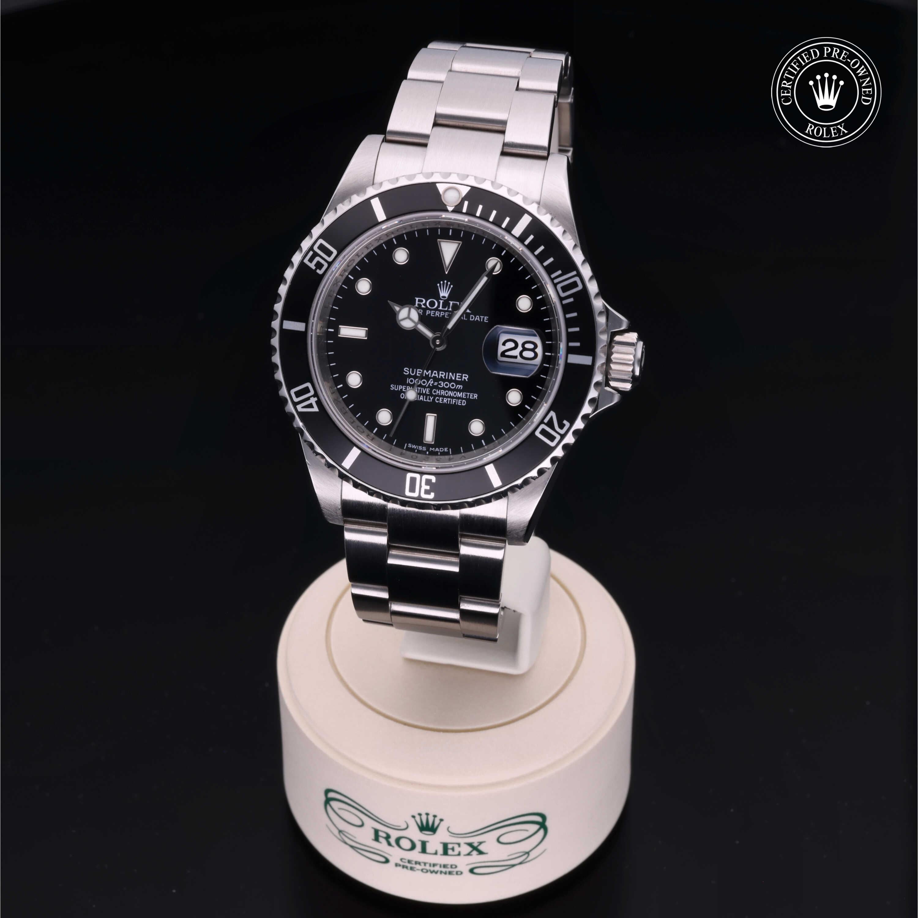Rolex Certified Pre-Owned Submariner Date 40mm 16610 V432041 - 360° view