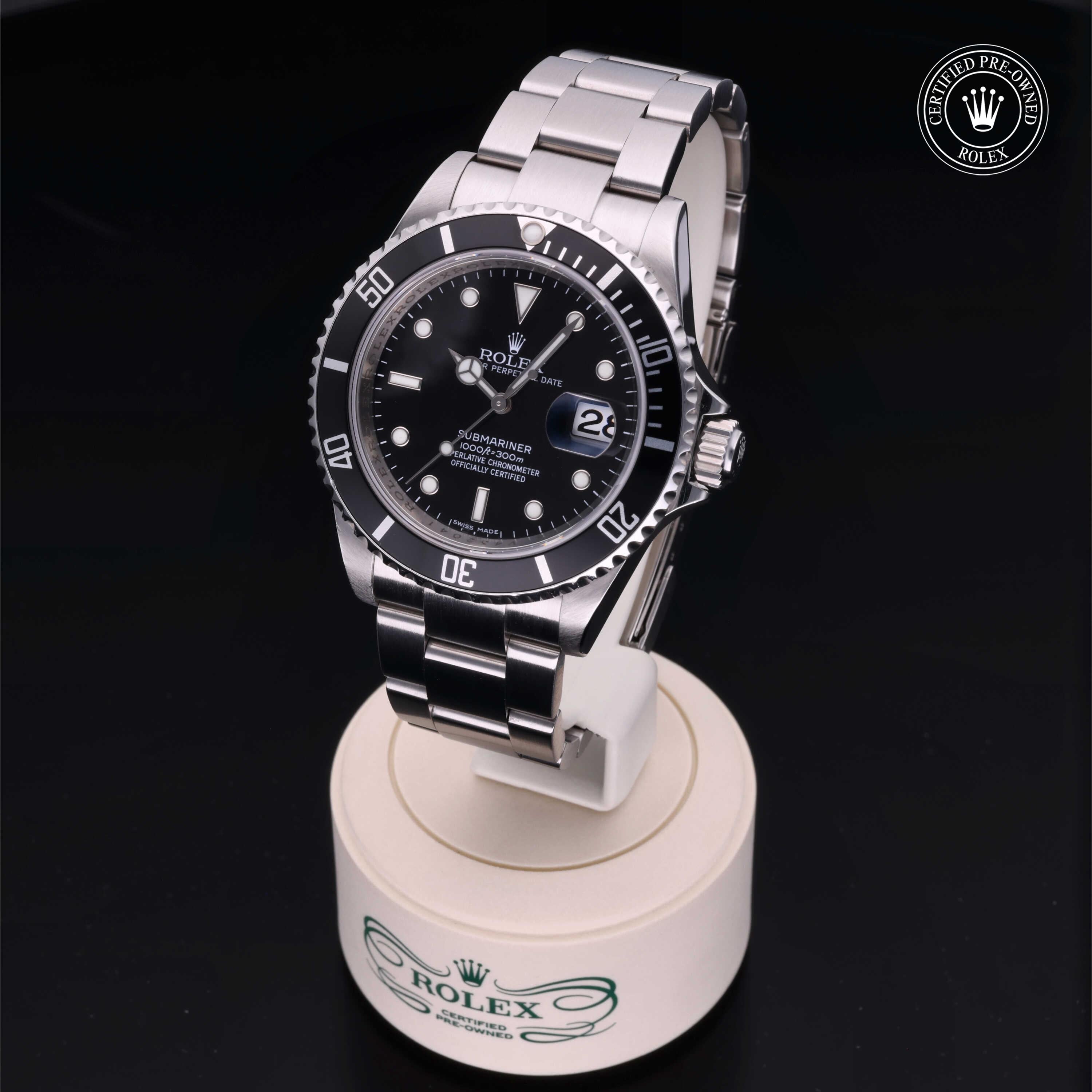 Rolex Certified Pre-Owned Submariner Date 40mm 16610 V432041 - 360° view