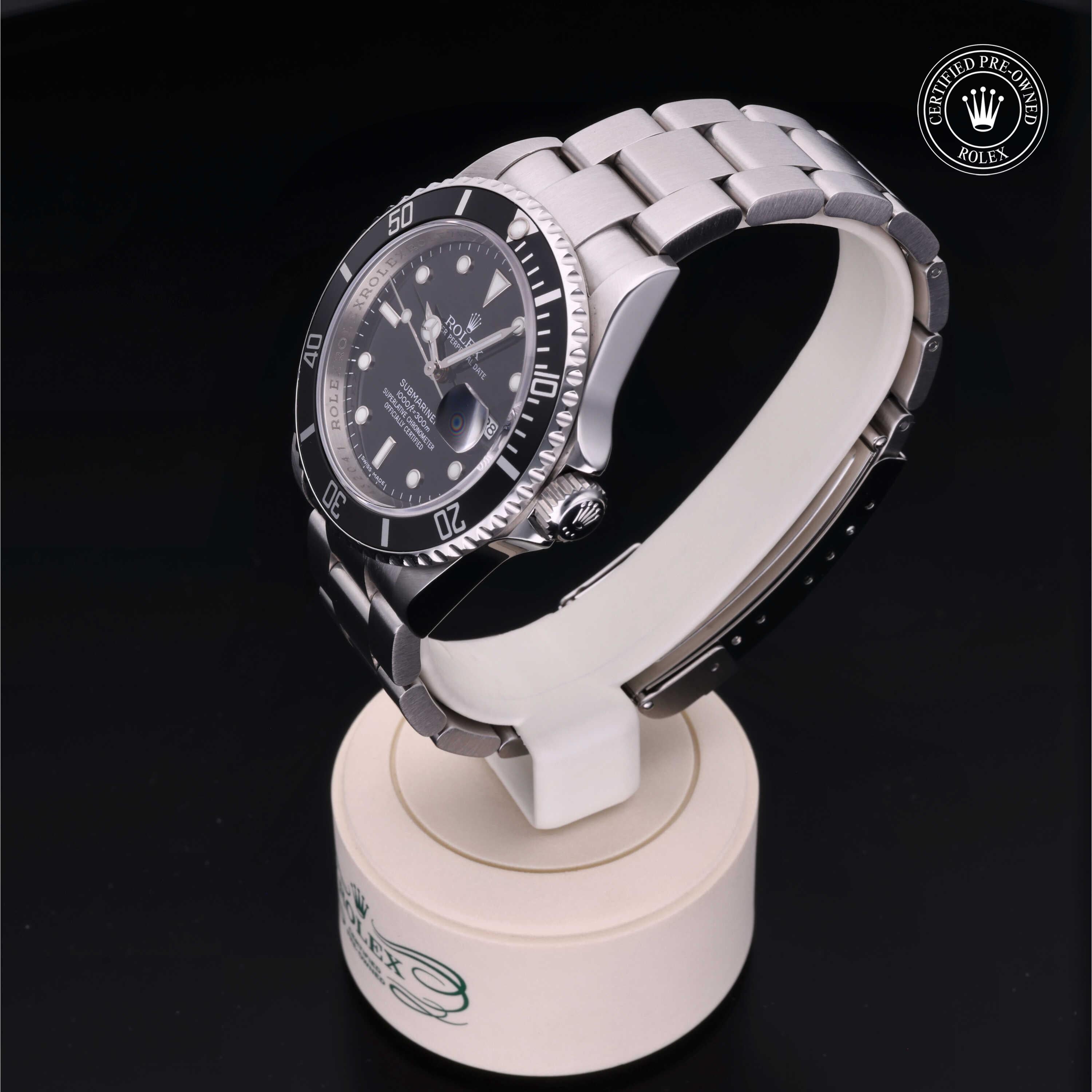 Rolex Certified Pre-Owned Submariner Date 40mm 16610 V432041 - 360° view