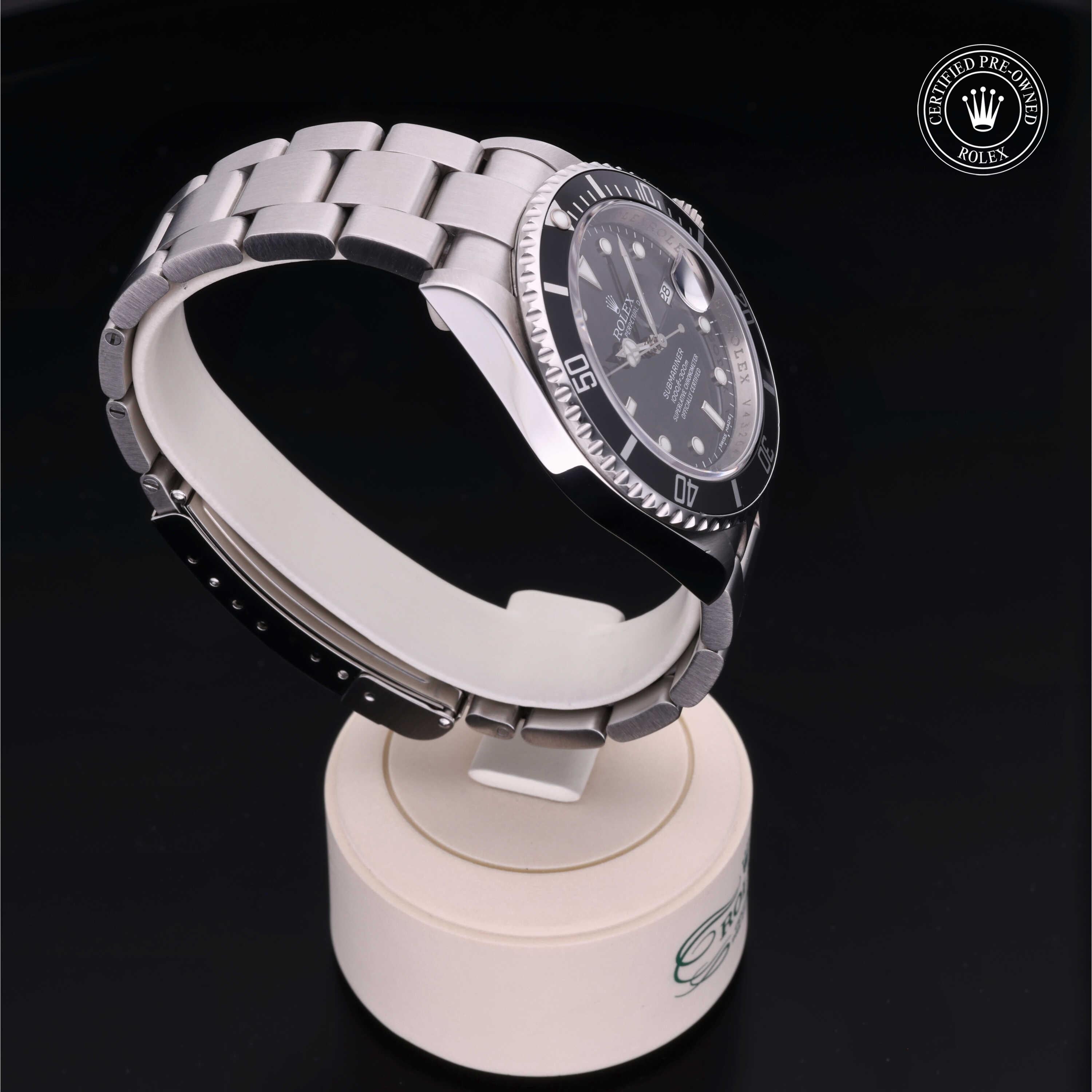 Rolex Certified Pre-Owned Submariner Date 40mm 16610 V432041 - 360° view