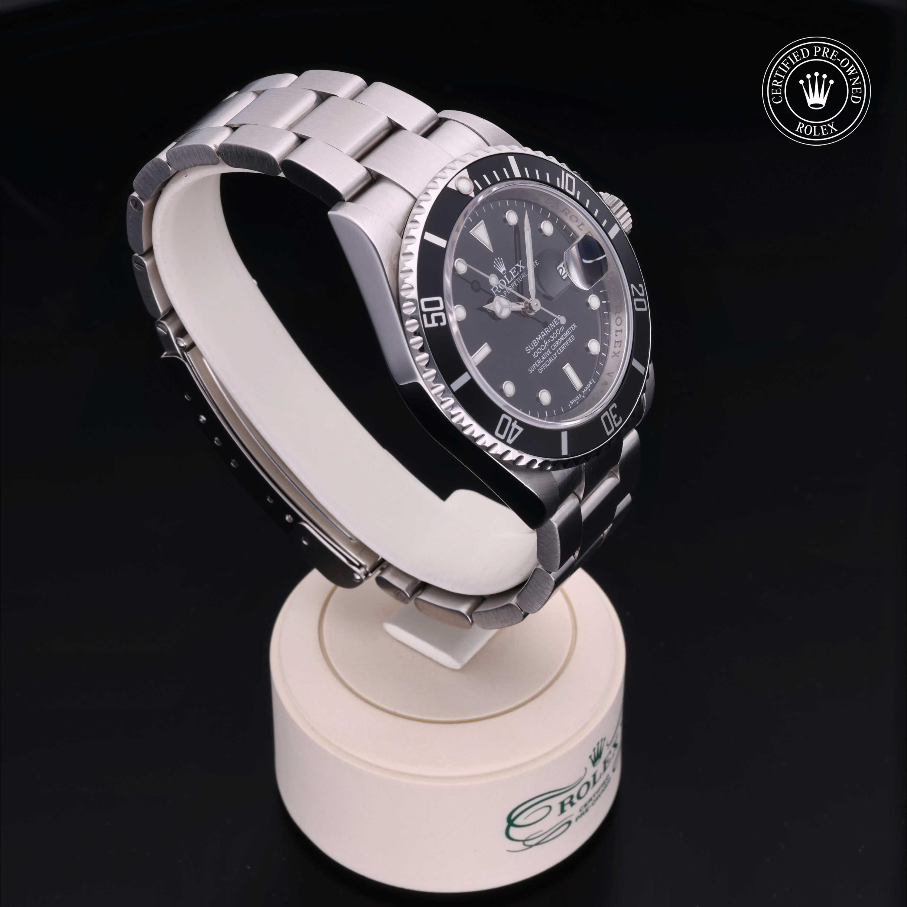 Rolex Certified Pre-Owned Submariner Date 40mm 16610 V432041 - 360° view