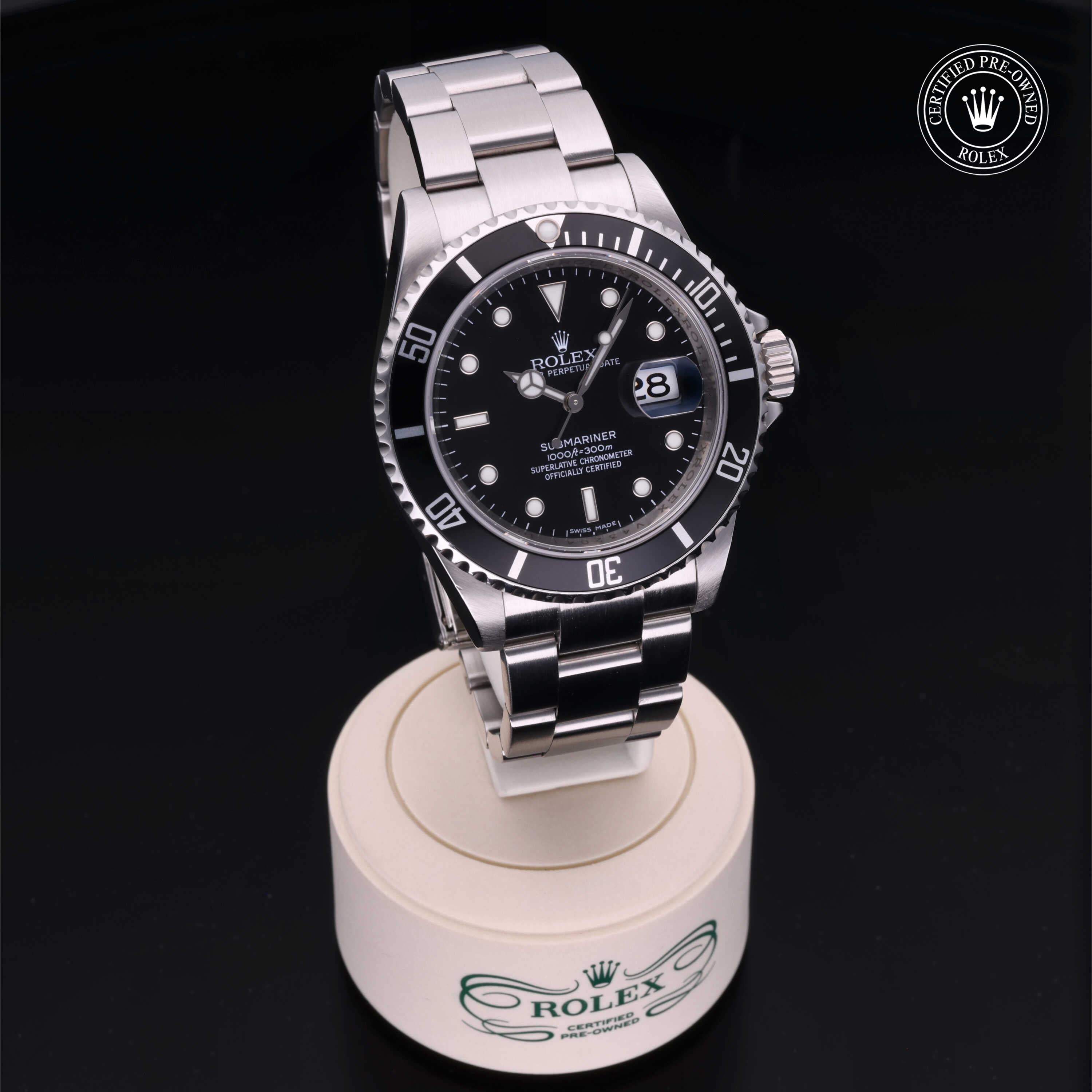 Rolex Certified Pre-Owned Submariner Date 40mm 16610 V432041 - 360° view