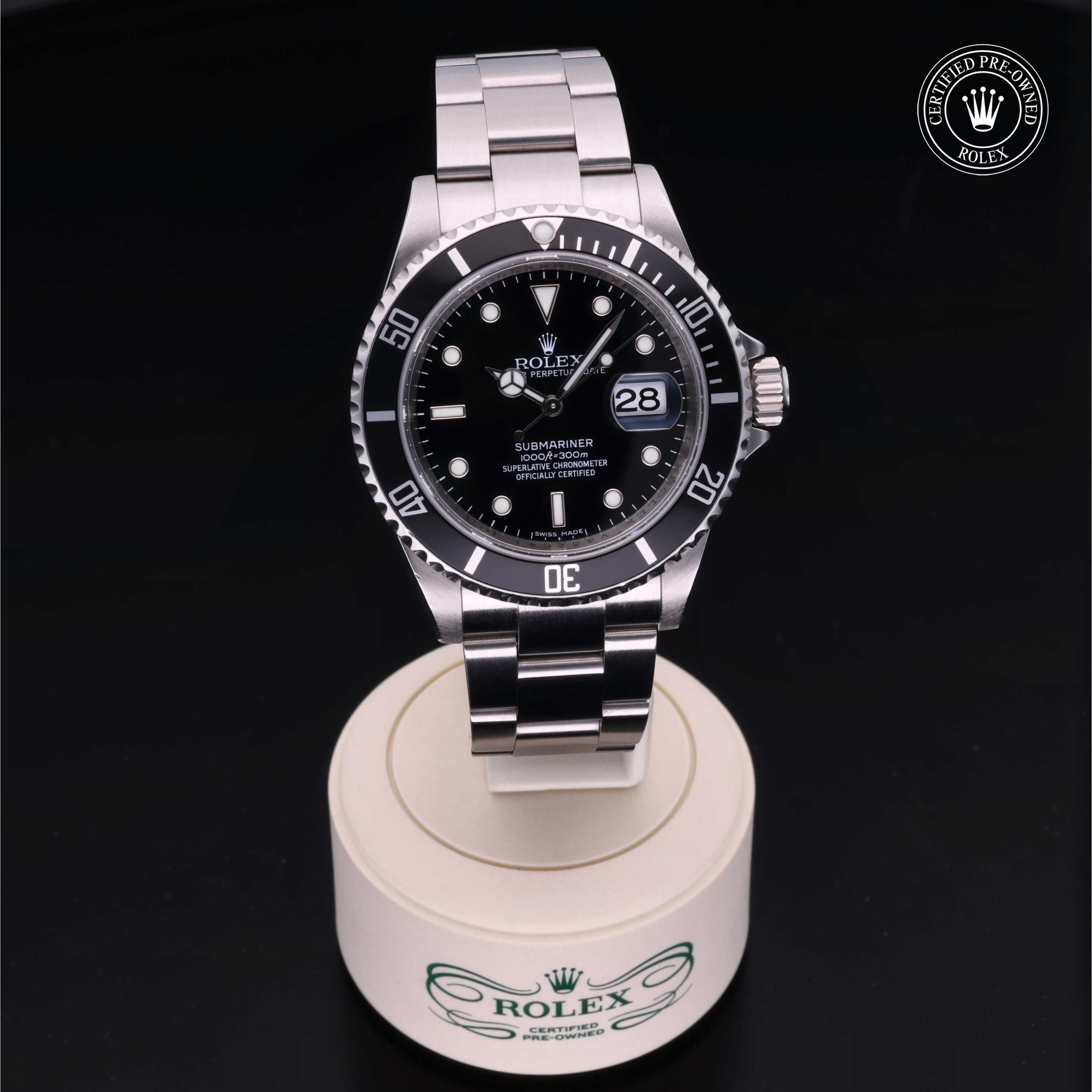 Rolex Certified Pre-Owned Submariner Date 40mm 16610 V432041 - 360° view