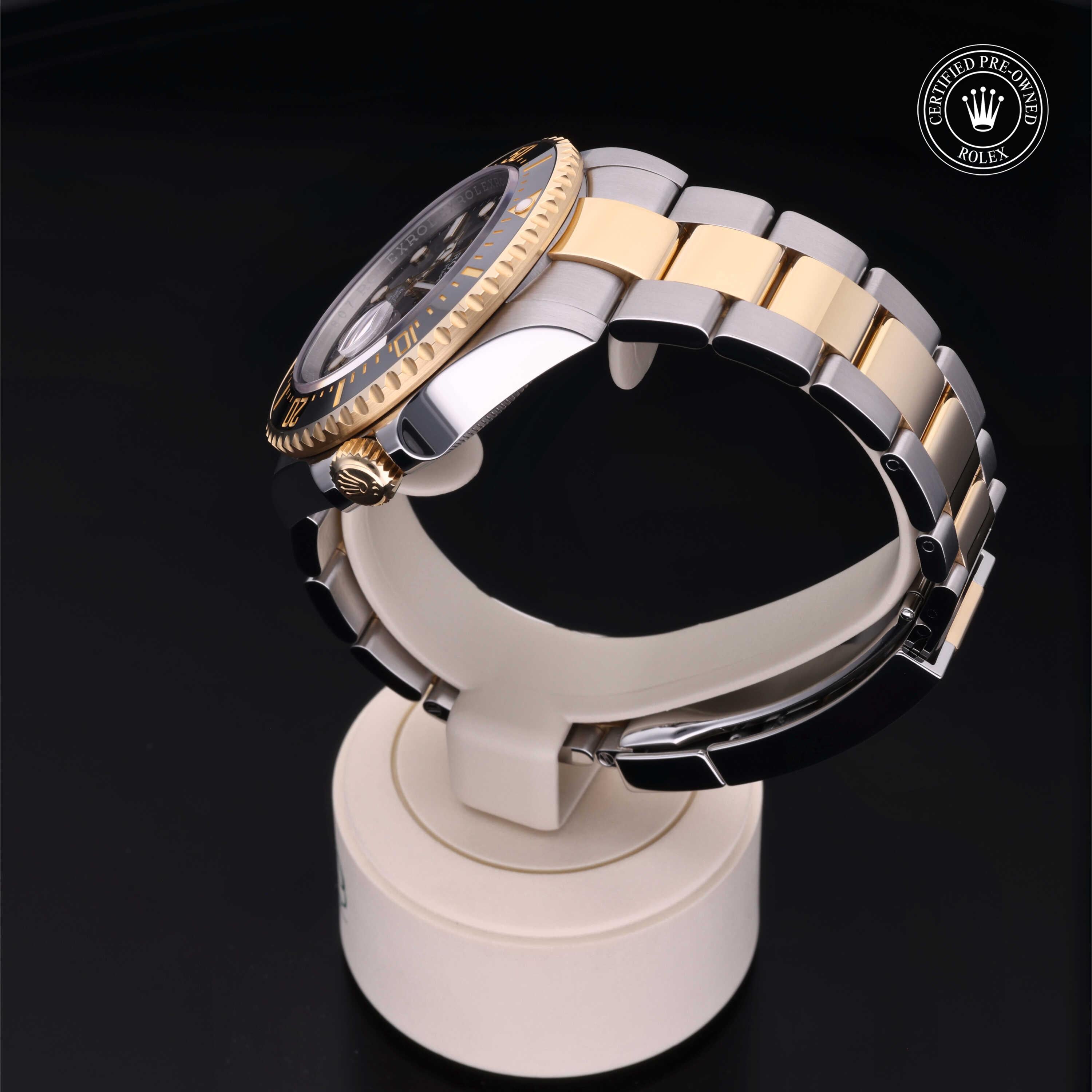 Rolex Certified Pre-Owned Sea-Dweller 43mm 126603 7N87V807 - 360° view