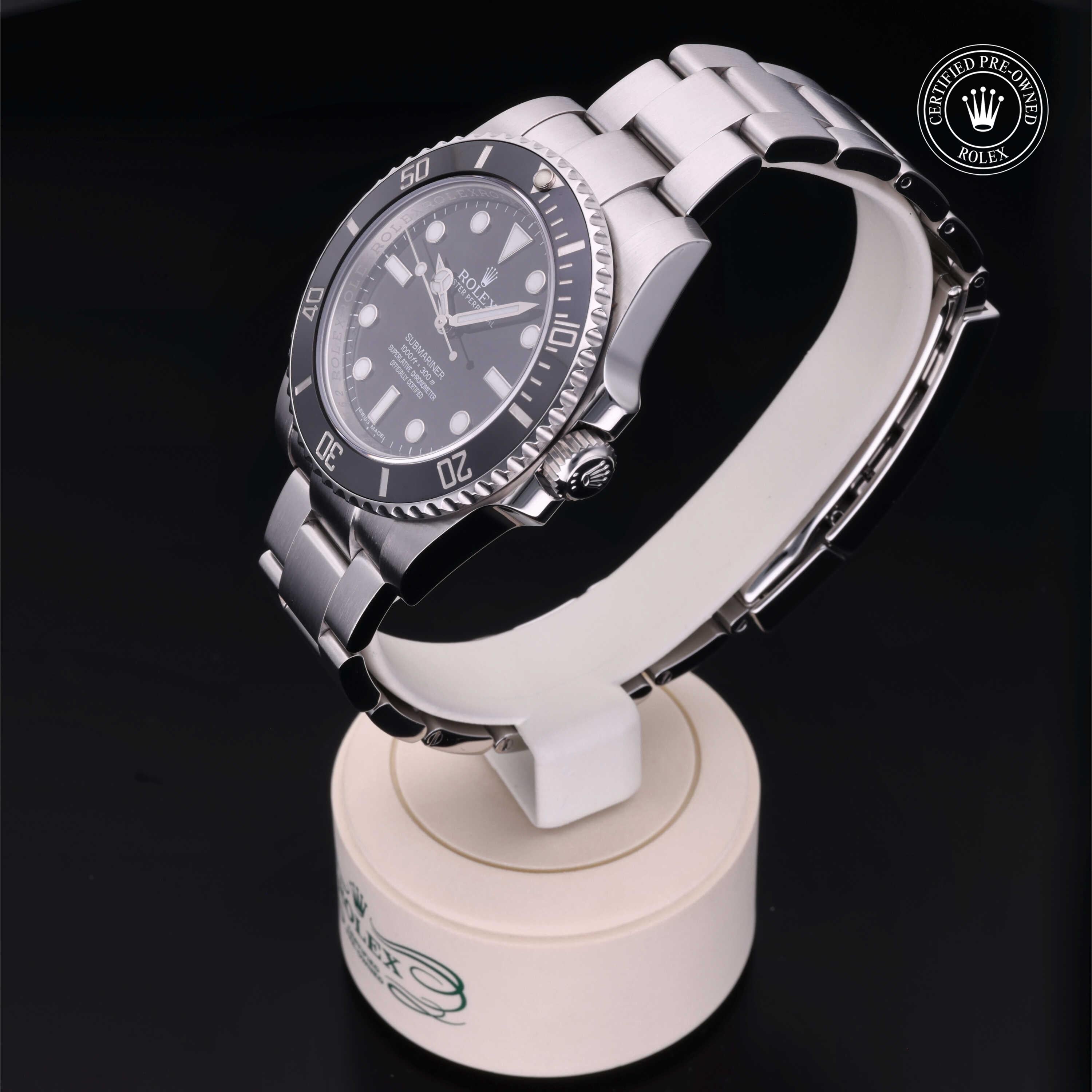 Rolex Certified Pre-Owned Submariner 40mm 114060 199P1562 - 360° view