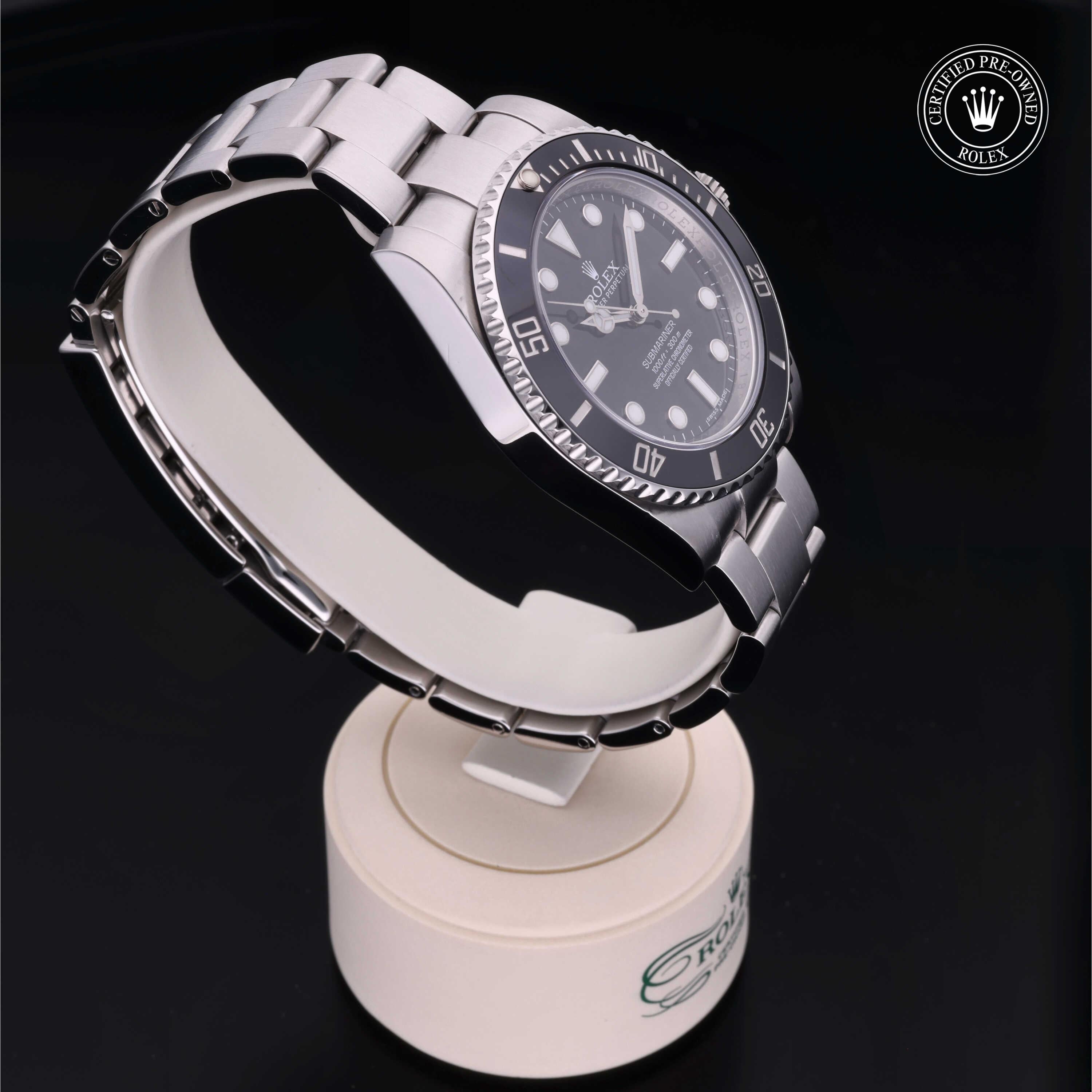 Rolex Certified Pre-Owned Submariner 40mm 114060 199P1562 - 360° view