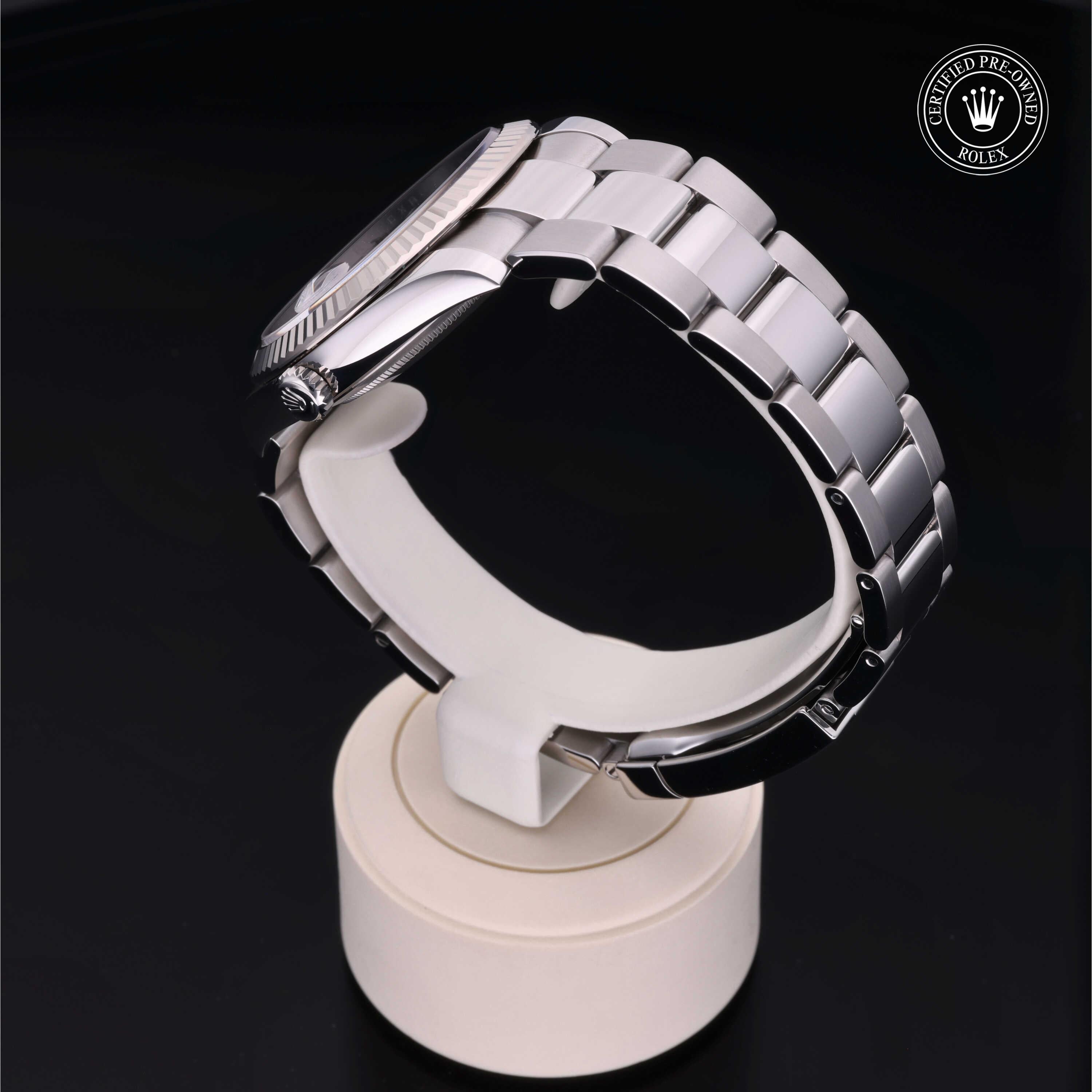 Rolex Certified Pre-Owned Datejust 41mm 126334 8VK62314 - 360° view
