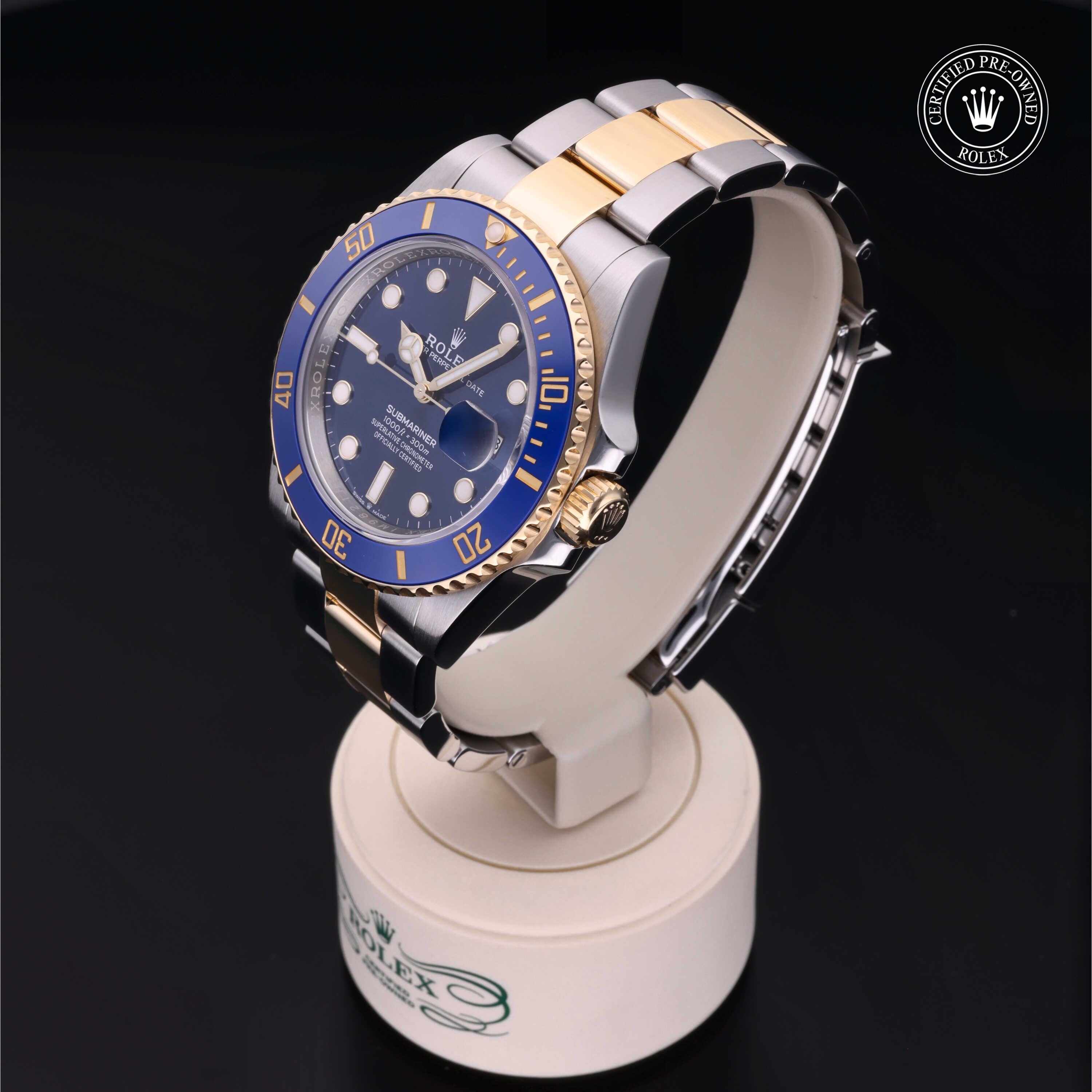 Rolex Certified Pre-Owned Submariner Date 40mm 12213LB 1M9821H1 - 360° view