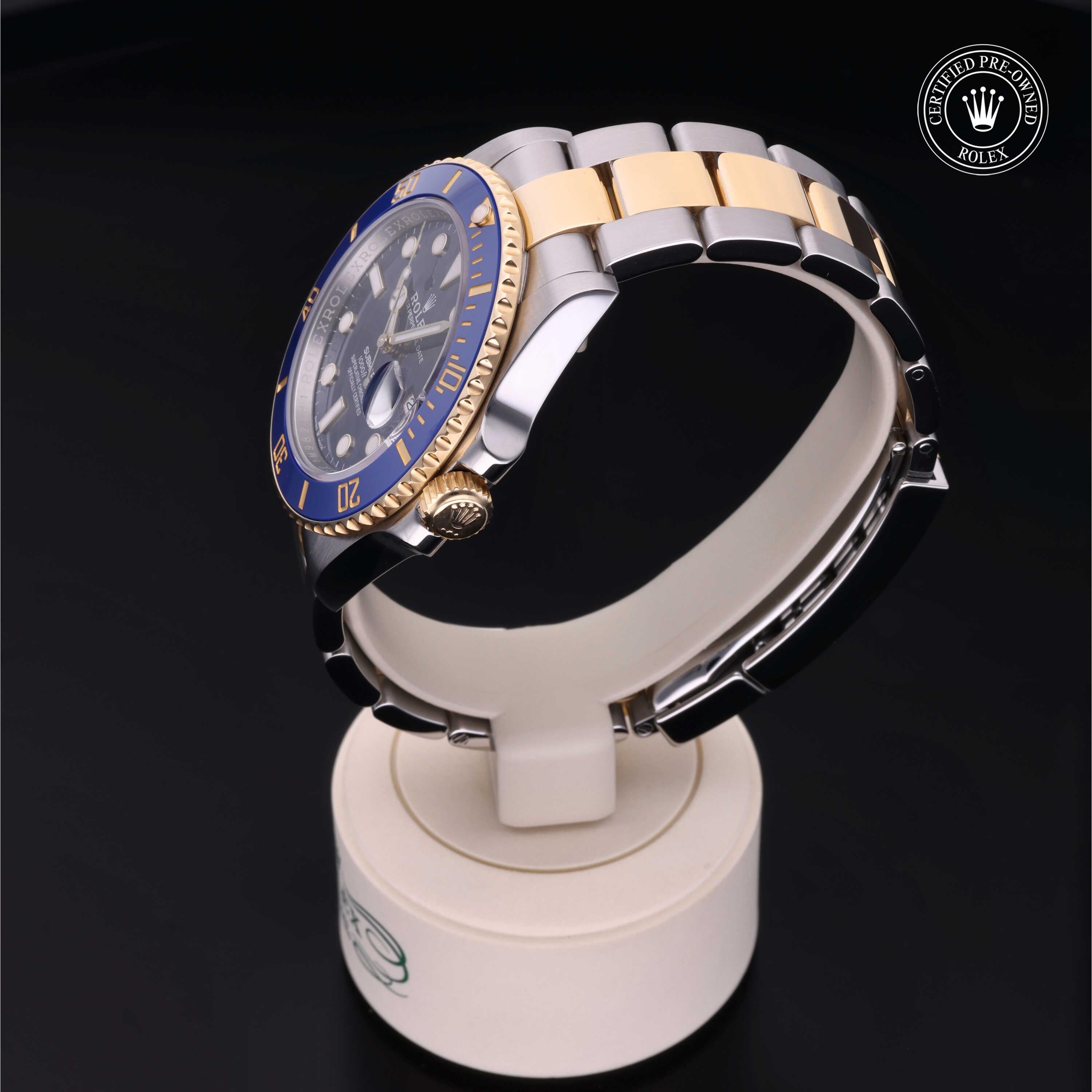 Rolex Certified Pre-Owned Submariner Date 40mm 12213LB 1M9821H1 - 360° view