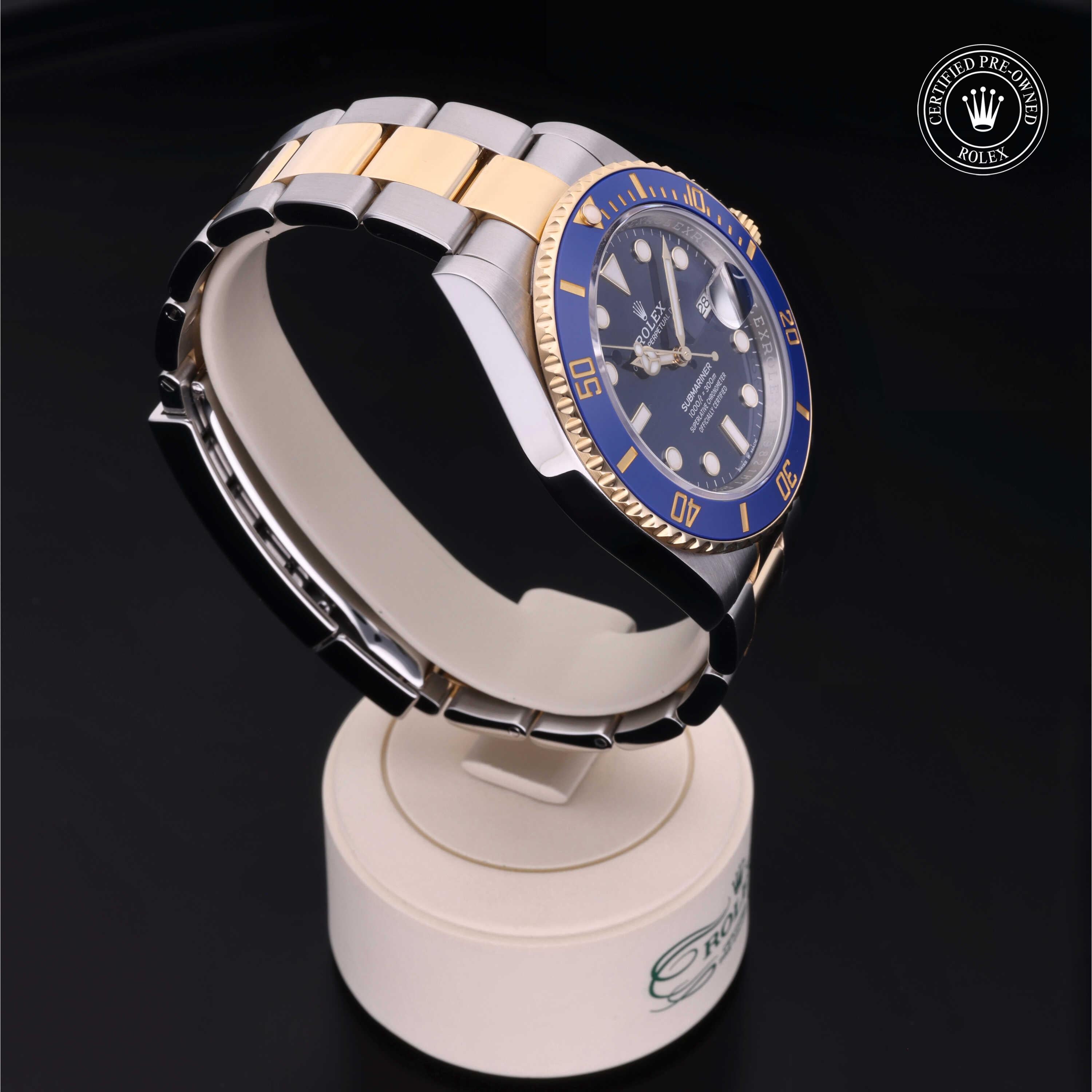 Rolex Certified Pre-Owned Submariner Date 40mm 12213LB 1M9821H1 - 360° view