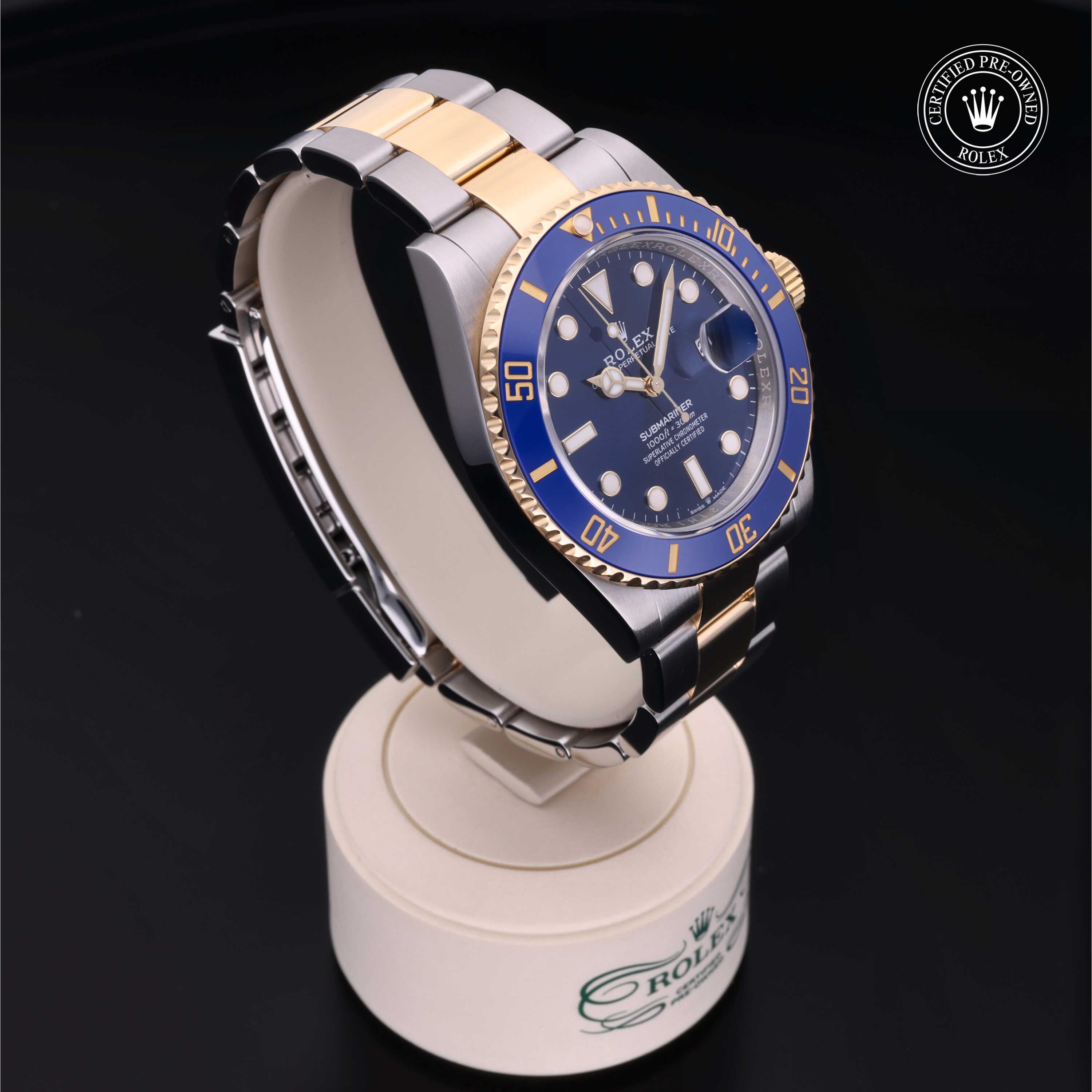 Rolex Certified Pre-Owned Submariner Date 40mm 12213LB 1M9821H1 - 360° view