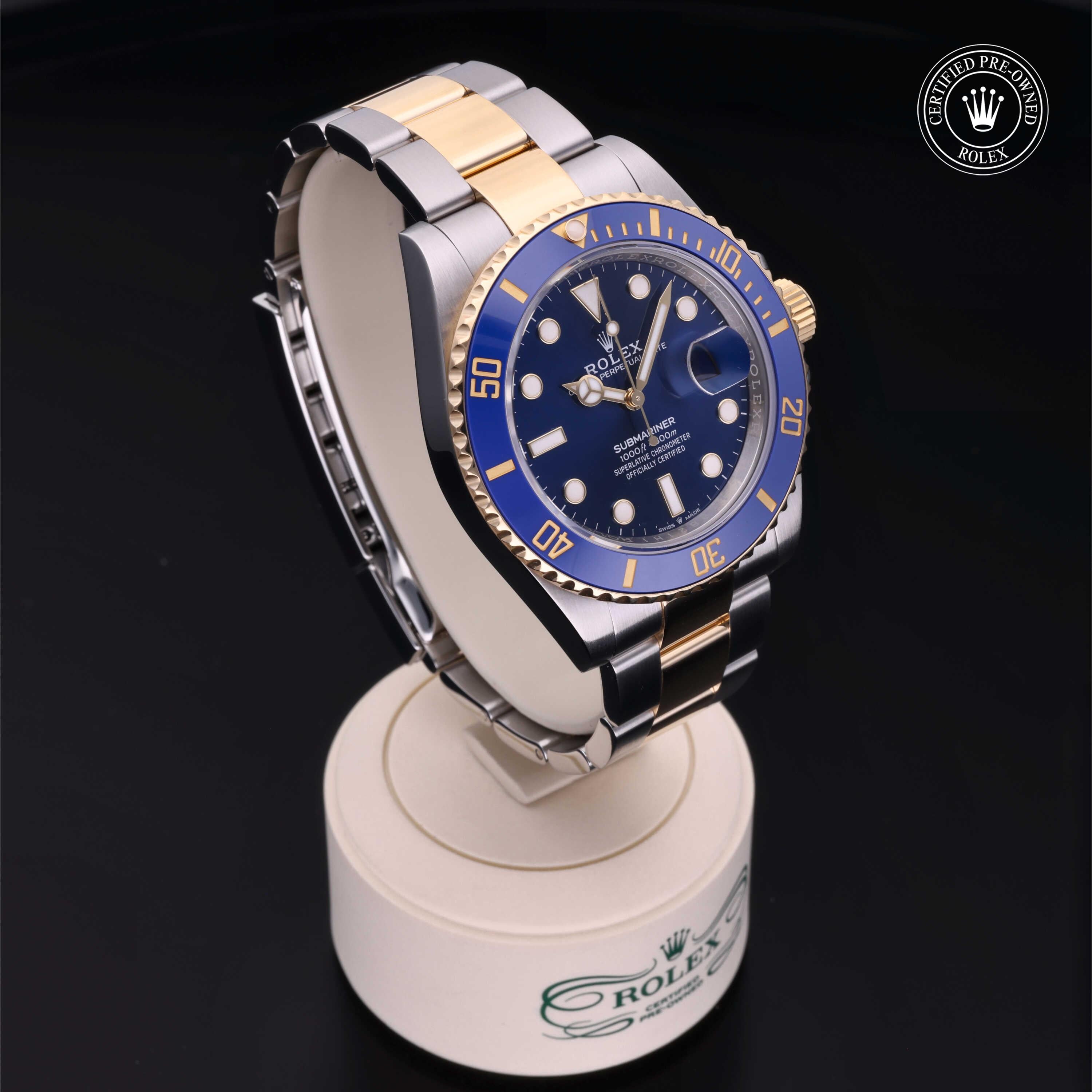 Rolex Certified Pre-Owned Submariner Date 40mm 12213LB 1M9821H1 - 360° view