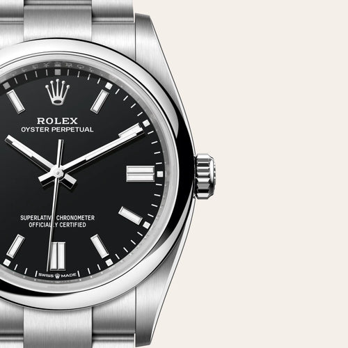 Rolex Oyster Perpetual 36 in Oystersteel with a Black dial, Domed bezel, Oyster, three-piece solid links bracelet