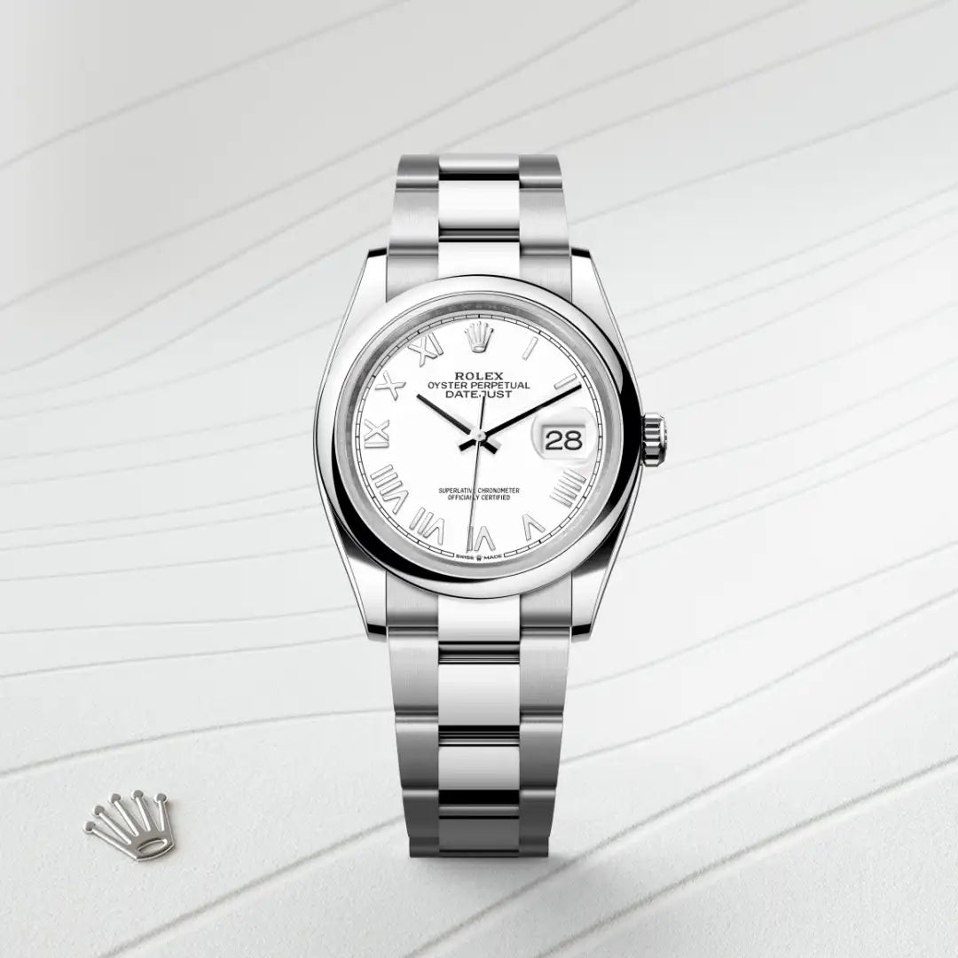 Rolex Datejust 36 in Oystersteel with a White dial, Domed bezel, Oyster, three-piece solid links bracelet