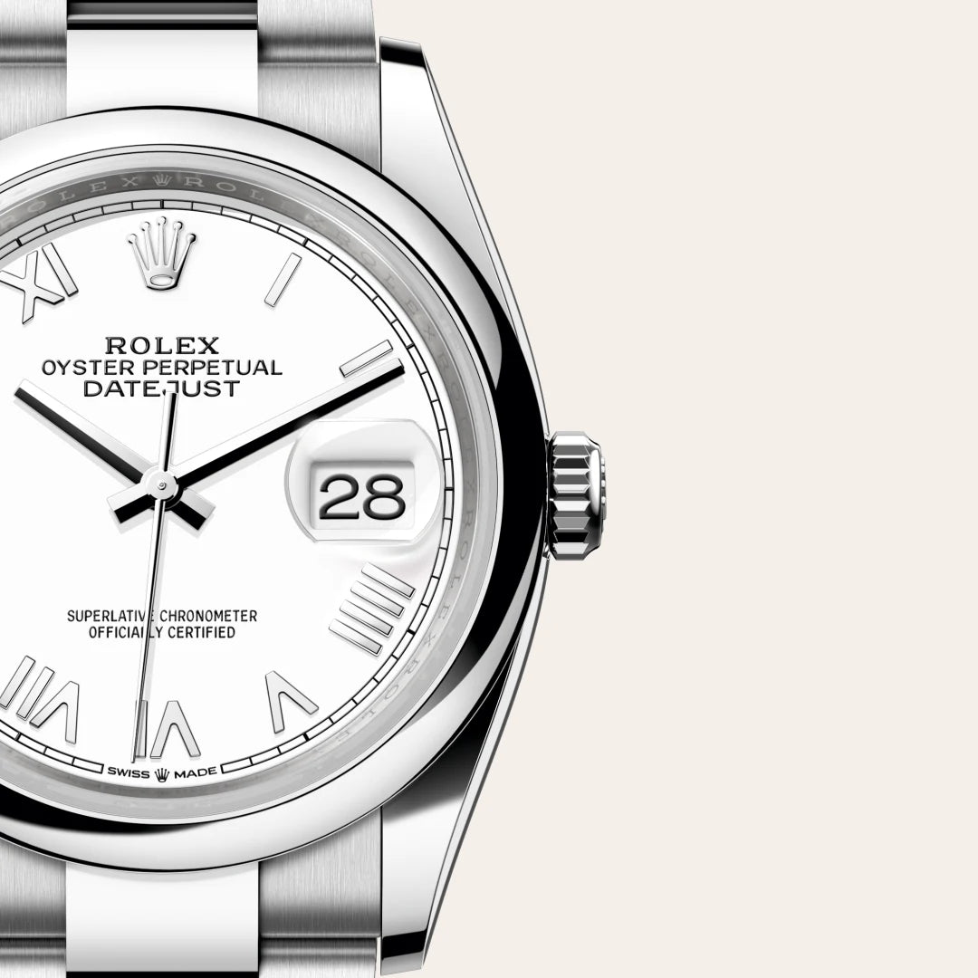 Rolex Datejust 36 in Oystersteel with a White dial, Domed bezel, Oyster, three-piece solid links bracelet