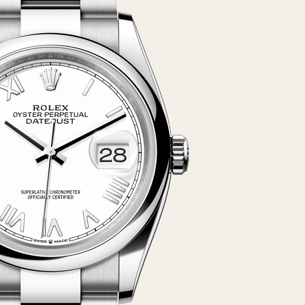 Rolex Datejust 36 in Oystersteel with a White dial, Domed bezel, Oyster, three-piece solid links bracelet