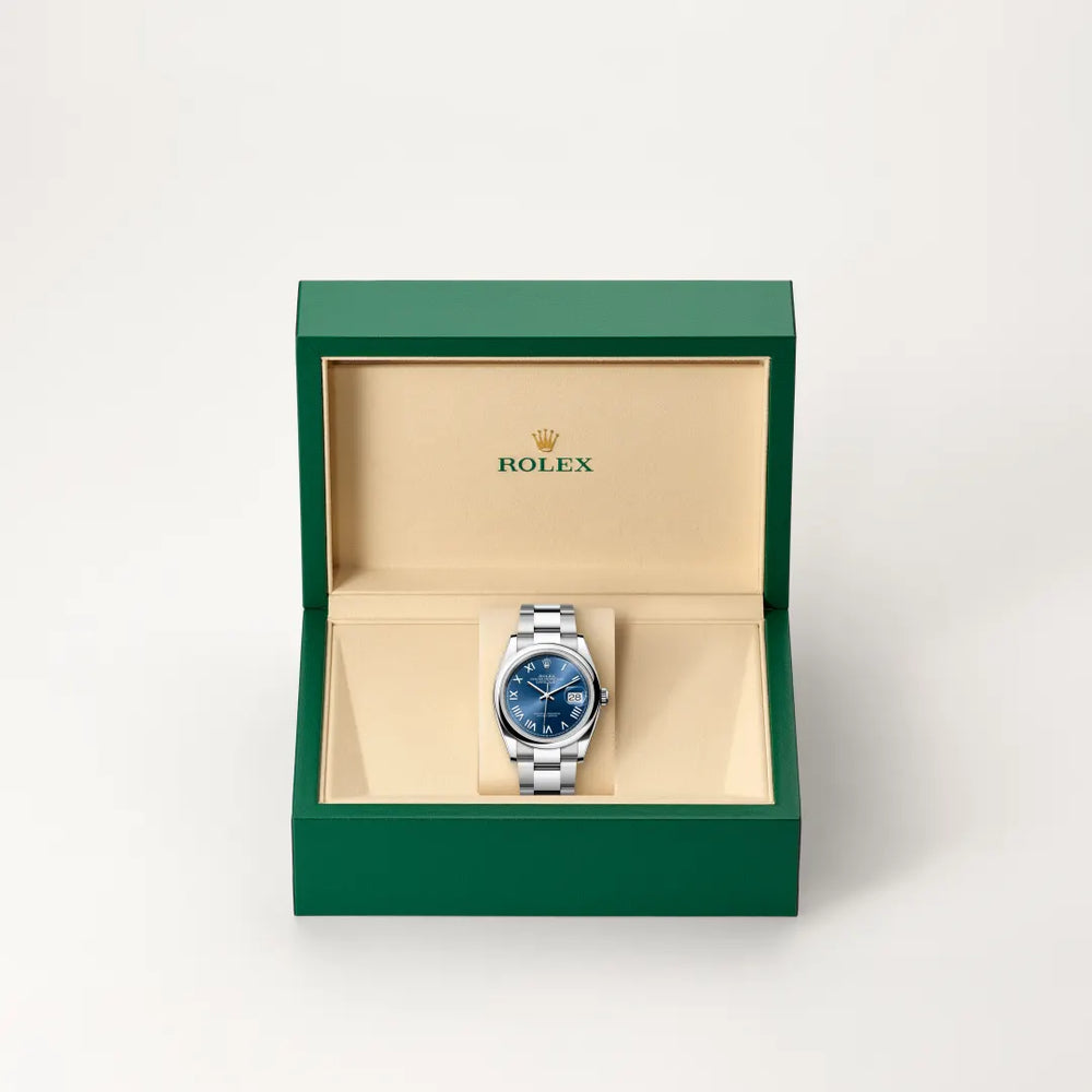 Rolex Datejust 36 in Oystersteel with a Bright blue dial, Domed bezel, Oyster, three-piece solid links bracelet