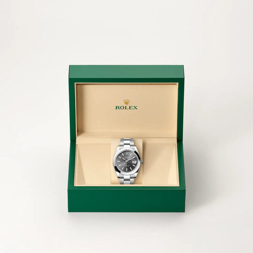 Rolex Datejust 41 in Oystersteel with a Slate dial, Smooth bezel, Oyster, three-piece solid links bracelet