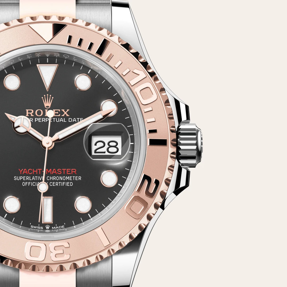 Rolex Yacht-Master 40 in Everose Rolesor - combination of Oystersteel and Everose gold with a Intense black dial, Everose gold bidirectional rotatable 60-minute graduated with raised numerals bezel, Oyster, three-piece solid links bracelet