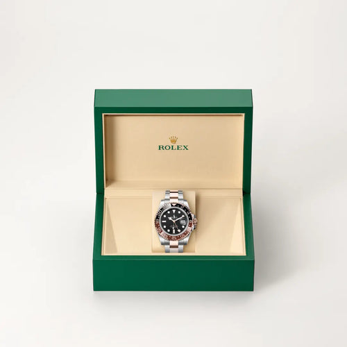 Rolex GMT-Master II in Everose Rolesor - combination of Oystersteel and Everose gold with a Black dial, Bidirectional rotatable 24-hour graduated bezel. Two-colour brown and black Cerachrom insert in ceramic, moulded numerals and graduations bezel, Oyster, three-piece solid links bracelet