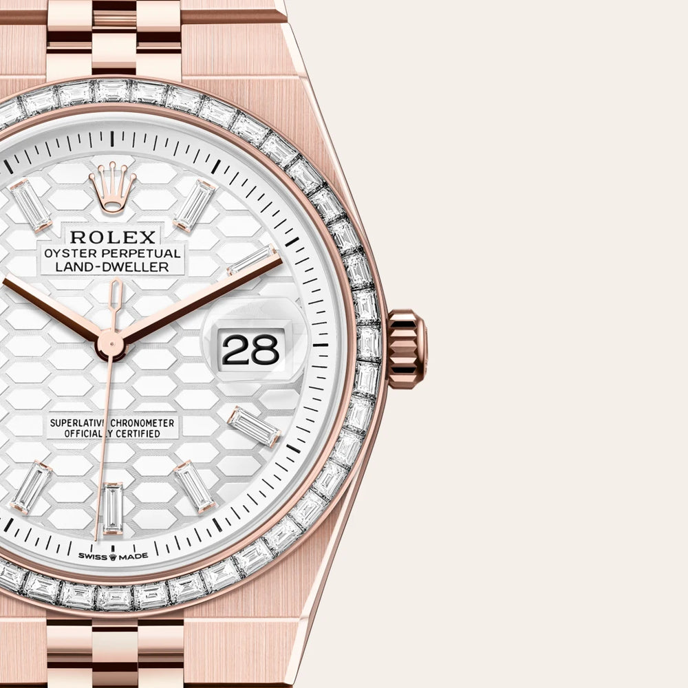 Rolex Land-Dweller 36 in 18 ct Everose gold with a Intense white, honeycomb motif set with diamonds dial, Set with diamonds bezel, Flat Jubilee, five-piece solid links bracelet