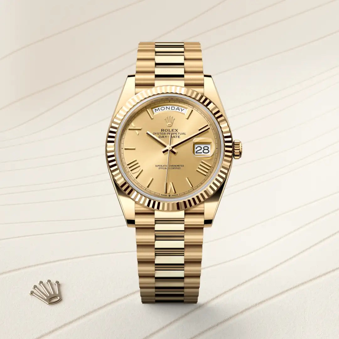 Rolex Day-Date 40 in 18 ct yellow gold with a Champagne-colour dial, Fluted bezel, President, semi-circular three-piece links bracelet
