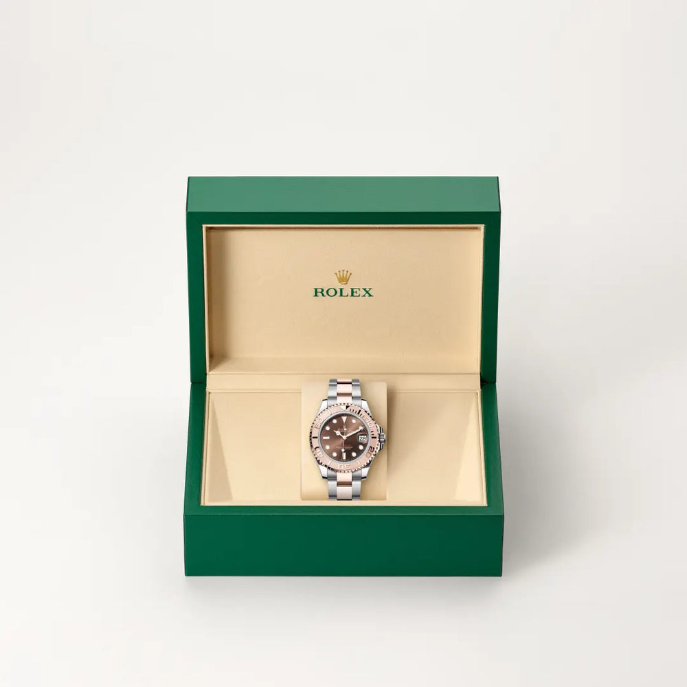 Rolex Yacht-Master 37 in Everose Rolesor - combination of Oystersteel and Everose gold with a Chocolate dial, Everose gold bidirectional rotatable 60-minute graduated with raised numerals bezel, Oyster, three-piece solid links bracelet