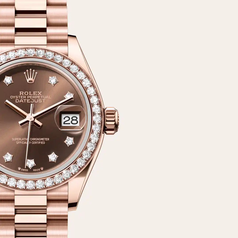 Rolex Lady-Datejust in 18 ct Everose gold with a Chocolate set with diamonds dial, Diamond-set bezel, President, semi-circular three-piece links bracelet