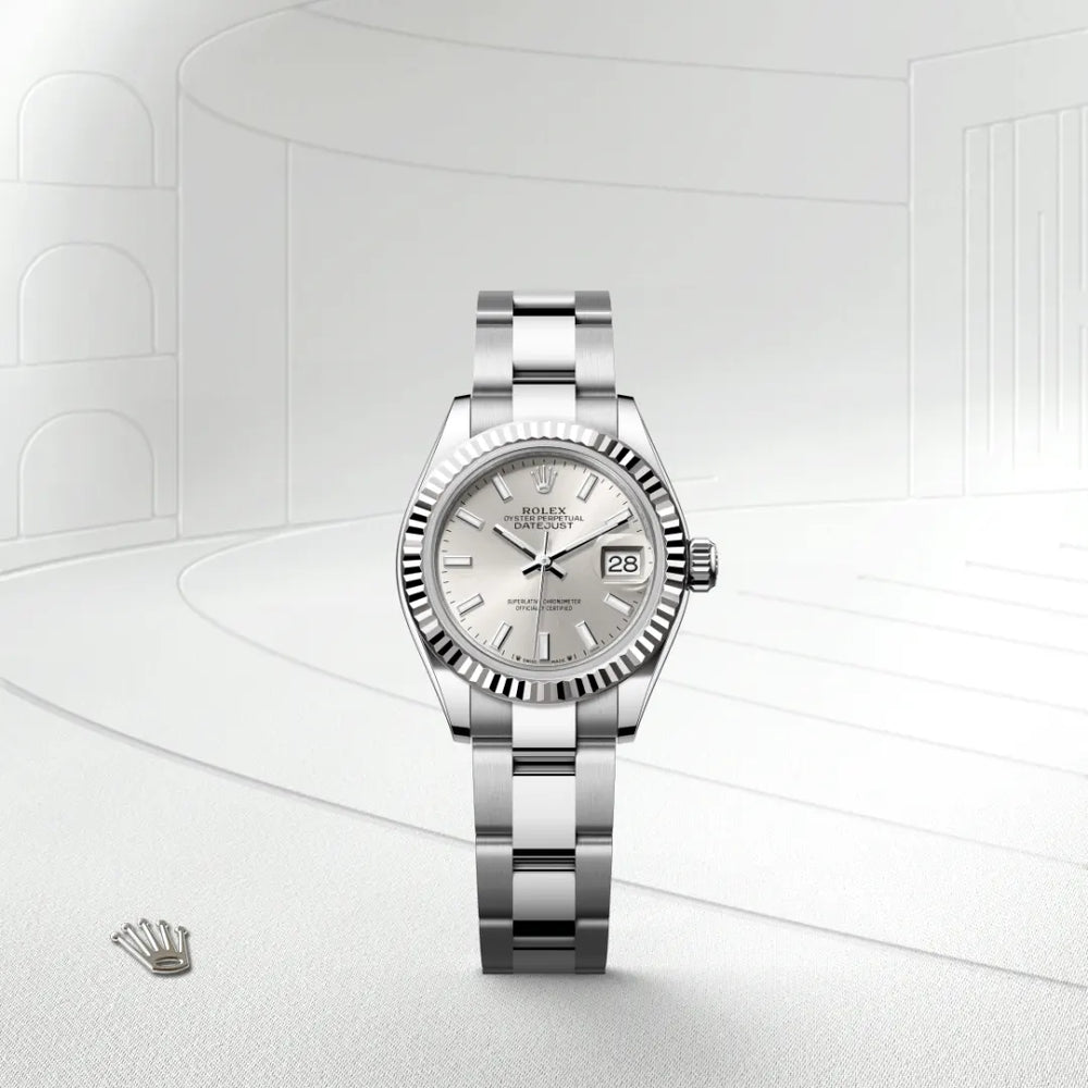 Rolex Lady-Datejust in White Rolesor - combination of Oystersteel and white gold with a Silver dial, Fluted bezel, Oyster, three-piece solid links bracelet