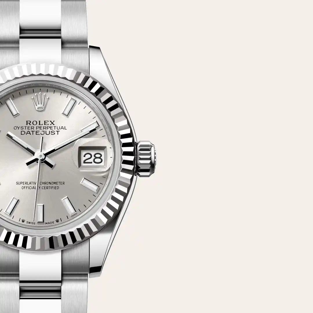 Rolex Lady-Datejust in White Rolesor - combination of Oystersteel and white gold with a Silver dial, Fluted bezel, Oyster, three-piece solid links bracelet