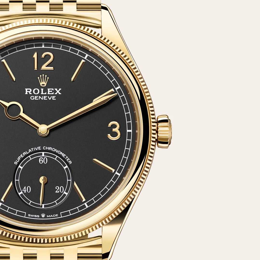 Rolex 1908 in 18 ct yellow gold with a Intense black dial, Domed and fluted bezel, Settimo, seven-piece solid links bracelet