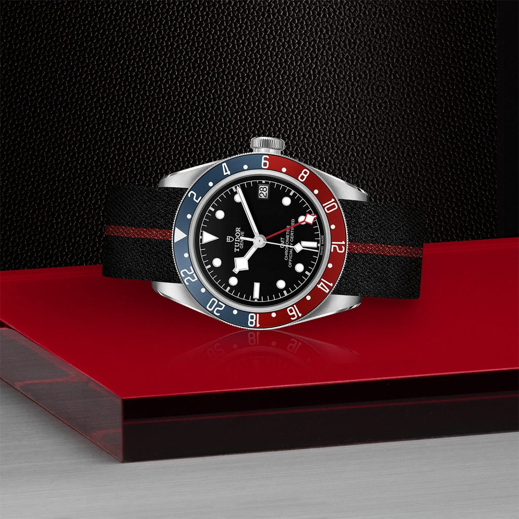 Tudor black bay 2025 gmt fabric strap